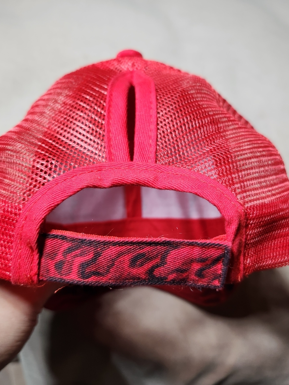 C.C Red Mesh Skull Art Work Trucker Hat Adult Size - Picture 4 of 7